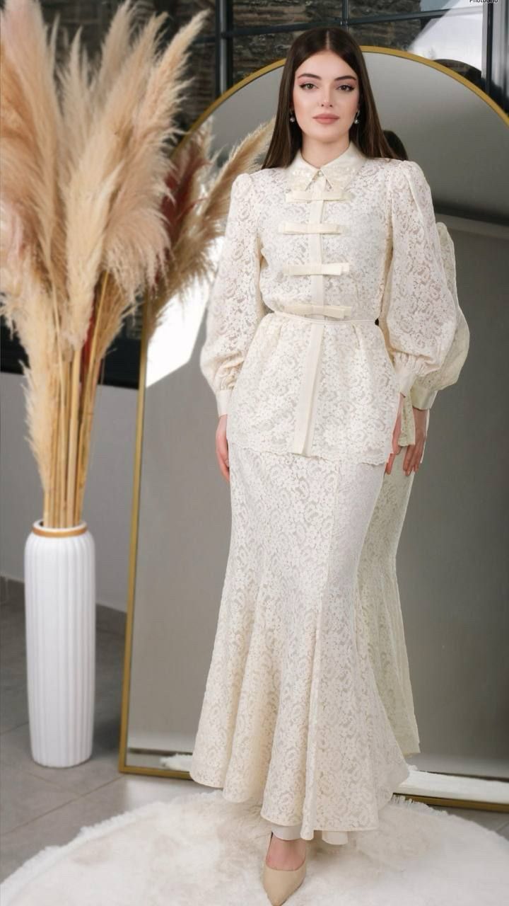 Vienna Lace Skirt and Top Set – Cream Elegance Edition